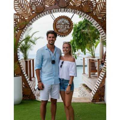 Day trip to La Bodeguita Beach Club